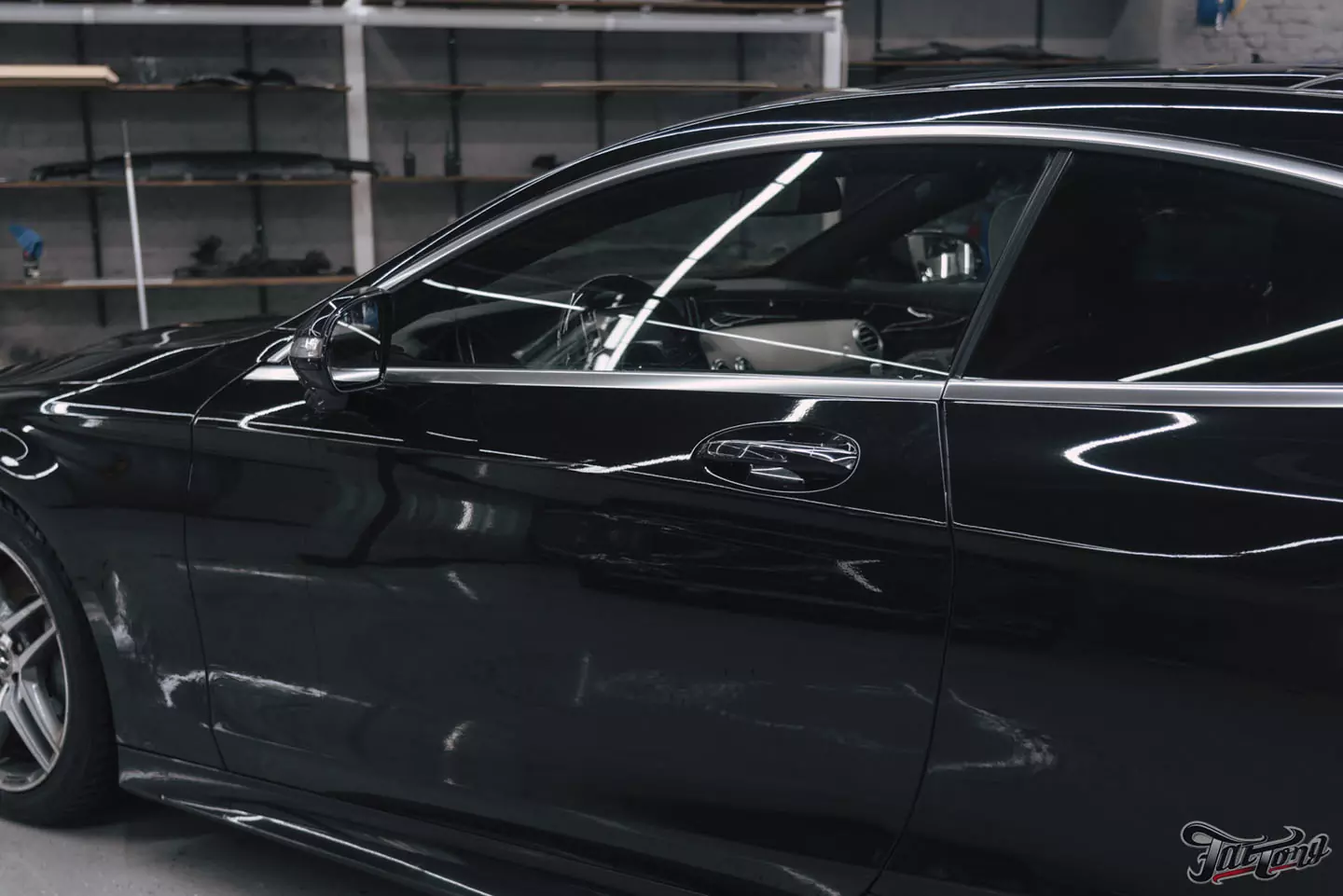 Смена стиля Mercedes S-class Coupe! Оклеили кузов в темно-серый винил от Oracal, окрасили диски